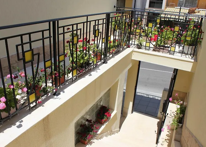 Radik Otel Süzebolu